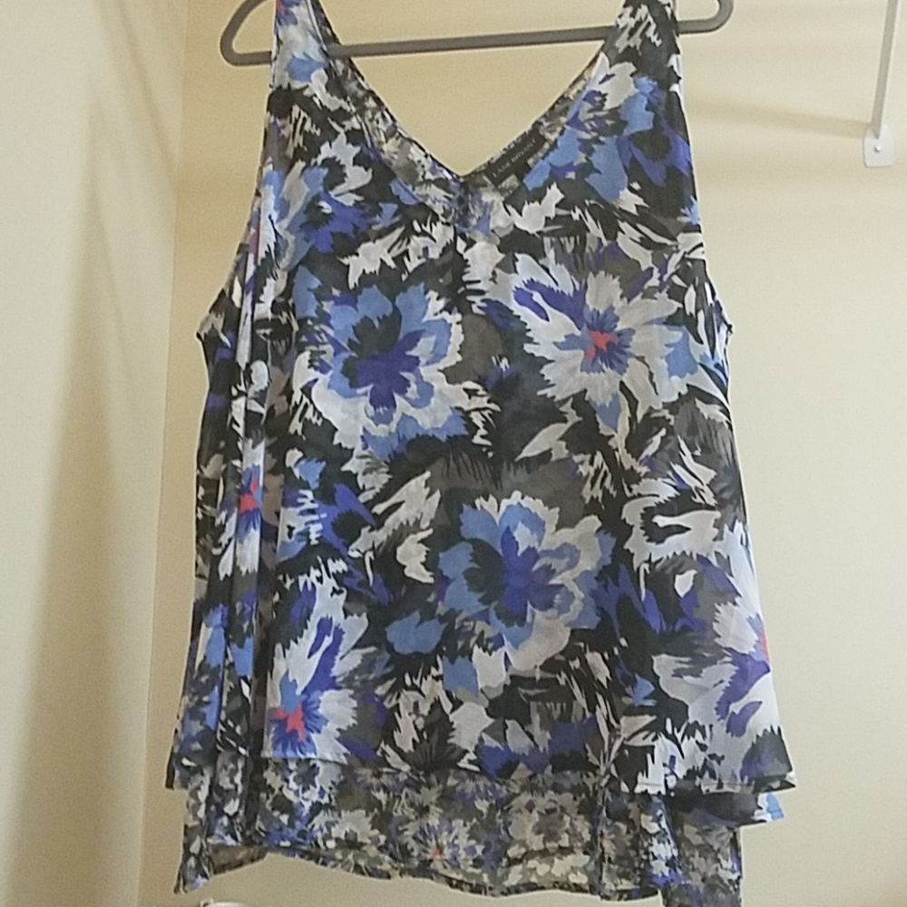 Lane Bryant Double V neck Sleeveless Top